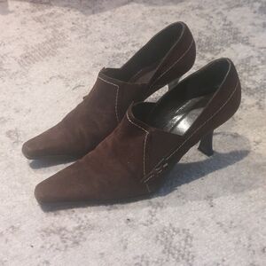 Stuart Weitzman Dark Brown Suede Pointed-Toe Mid Heels